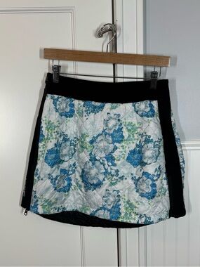 Swix Floral Puffer Quilted Ski Snow Winter Side Zipper Skirt size medium Gorp